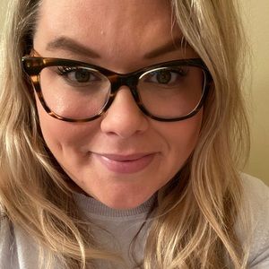 Meet your Posher, Shannon